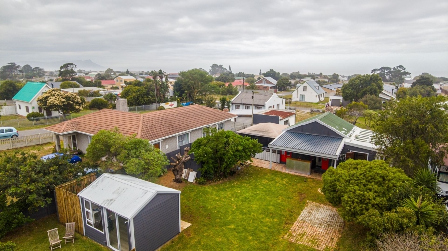 1 Bedroom Property for Sale in Kleinmond Western Cape
